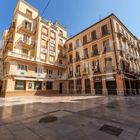 Spacious 3 Bedroom Apartment By Rems Malaga Exterior photo