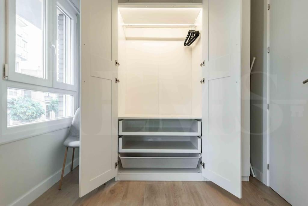 Spacious 3 Bedroom By Rems Màlaga